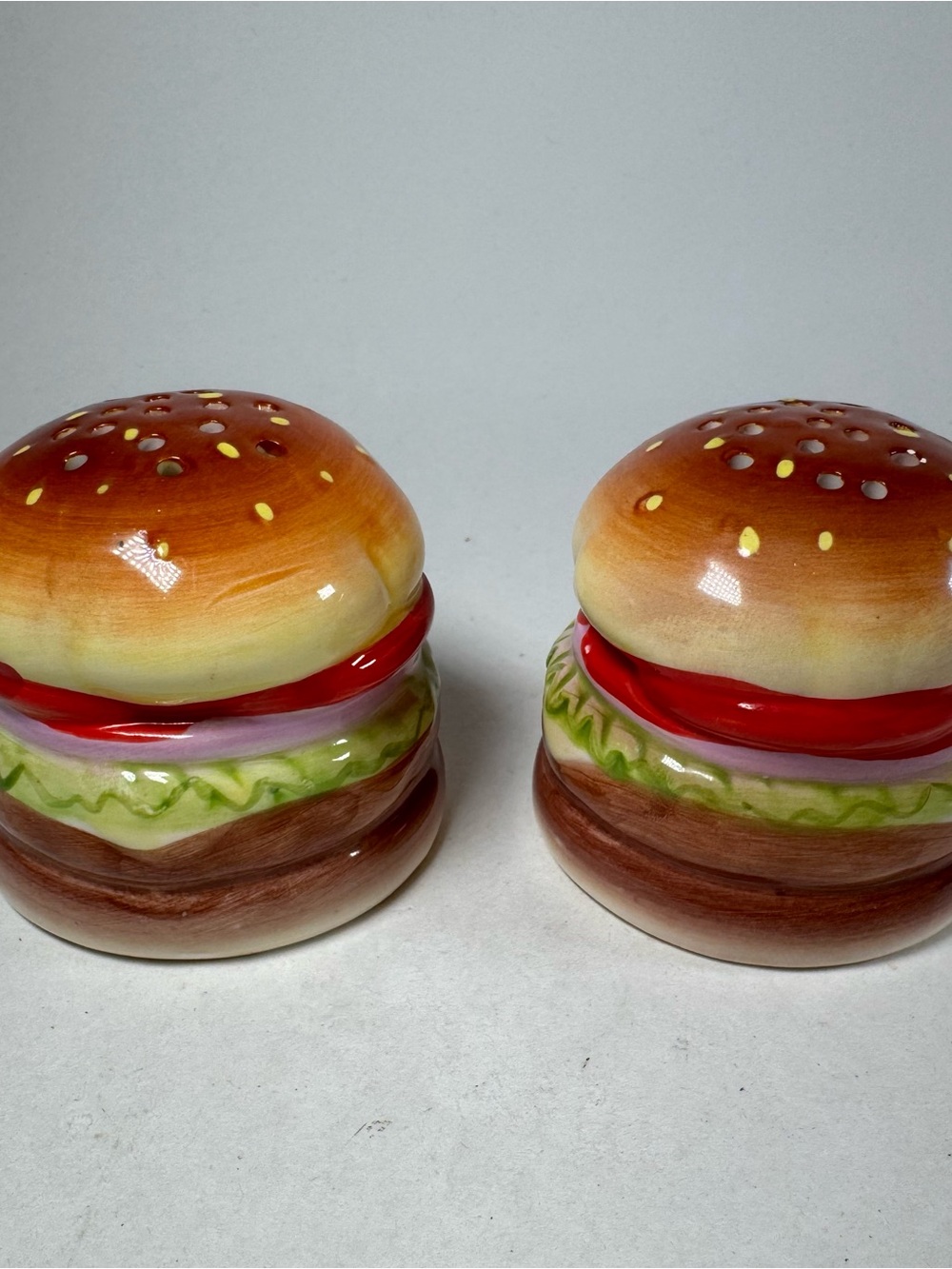 Hamburger Cheeseburger Salt And Pepper Shakers Ceramic Glazed 2.25" Food Decor